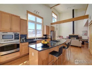 Photo #5: 962556 Listing