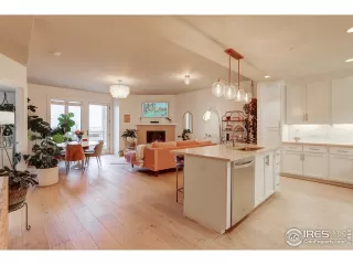 Photo #4: 962605 Listing