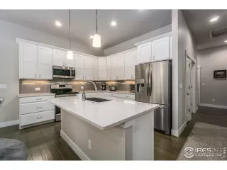 Photo #6: 962634 Listing