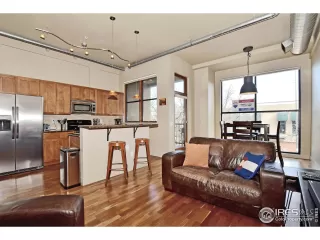 Photo #1: 962691 Listing