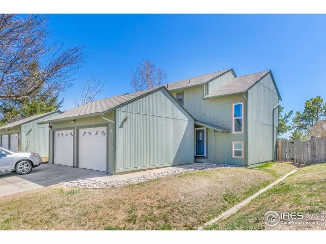 MLS: 962707 Condo For Sale