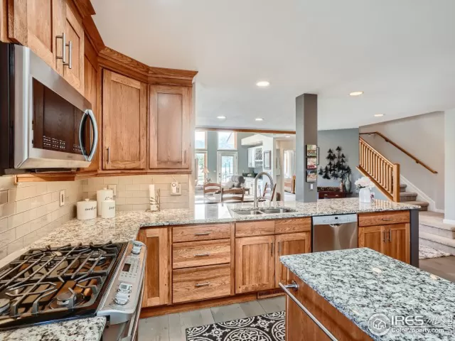 MLS: 962749 Condo For Sale