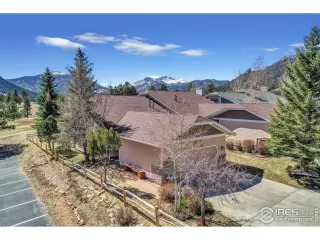 Photo #6: 962749 Listing