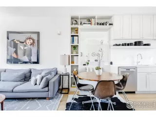 Photo #4: 962777 Listing