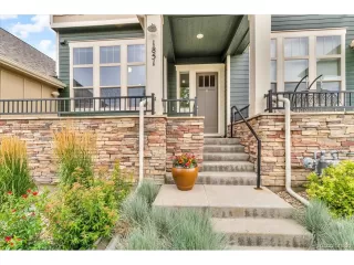 Photo #1: 9627925 Listing