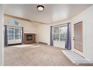 Photo #5: 962798 Listing