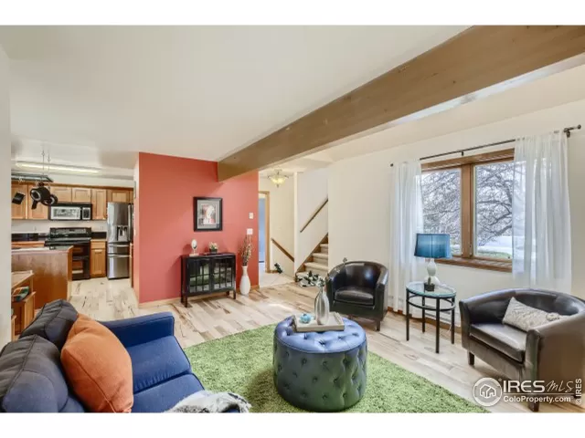 MLS: 962908 Condo For Sale