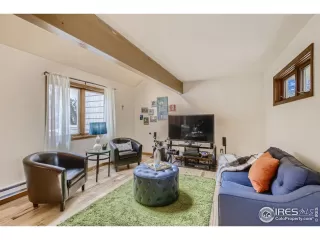 Photo #2: 962908 Listing