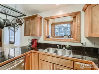 Photo #6: 962908 Listing