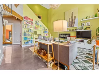 Photo #4: 962938 Listing