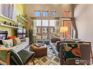 Photo #5: 962938 Listing