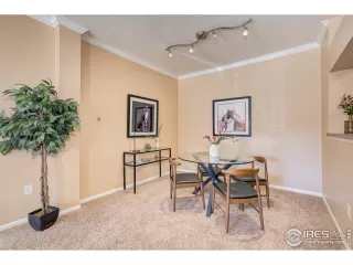 Photo #5: 962971 Listing