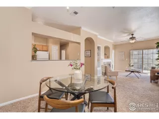 Photo #6: 962971 Listing