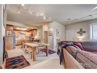 Photo #2: 963008 Listing