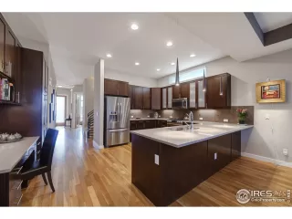 Photo #2: 963033 Listing