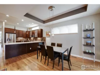 Photo #4: 963033 Listing