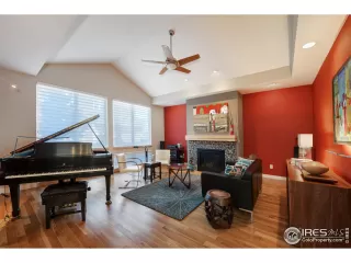 Photo #6: 963033 Listing