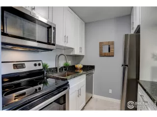 Photo #3: 963047 Listing