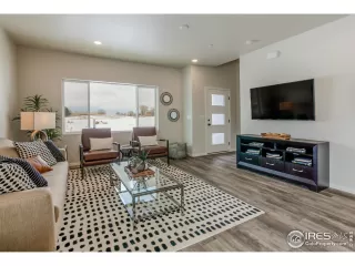 Photo #2: 963093 Listing 