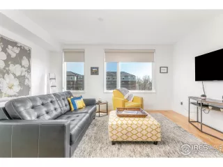 Photo #5: 963108 Listing