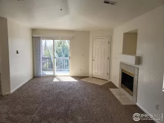 Photo #1: 963117 Listing