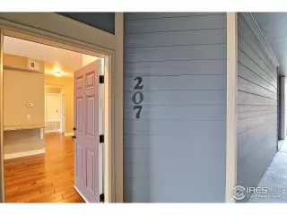 Photo #2: 963163 Listing