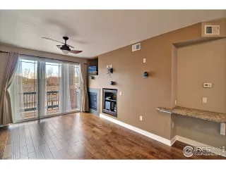 Photo #4: 963163 Listing