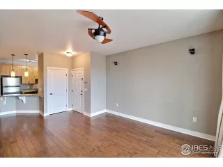 Photo #6: 963163 Listing