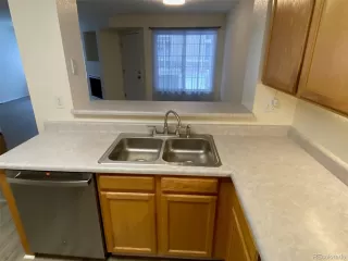 Photo #3: 9631873 Listing