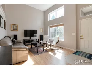 Photo #5: 963213 Listing