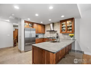 Photo #2: 963219 Listing