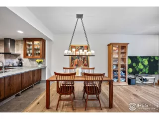 Photo #5: 963219 Listing