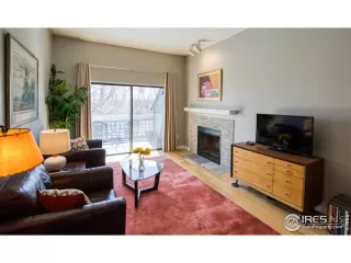 Photo #5: 963221 Listing