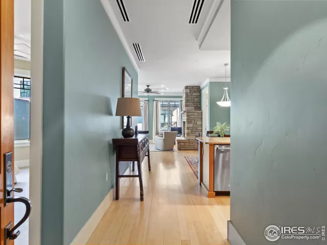 MLS: 963233 Condo For Sale