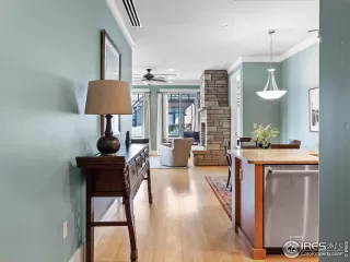 Photo #1: 963233 Listing