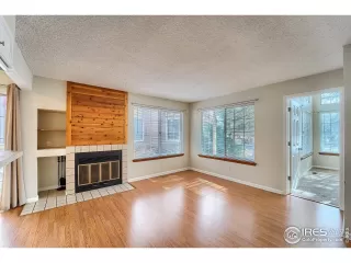 Photo #6: 963294 Listing