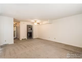 Photo #5: 963317 Listing