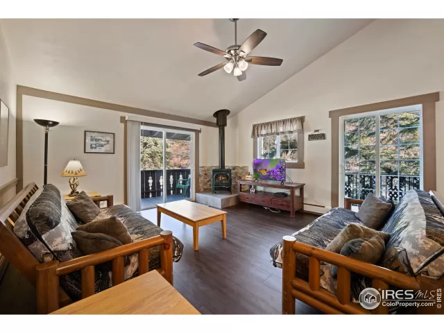 MLS: 963330 Condo For Sale