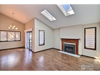 Photo #2: 963331 Listing