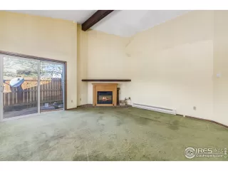 Photo #5: 963399 Listing