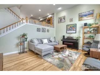 Photo #2: 963436 Listing