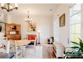 Photo #5: 963484 Listing