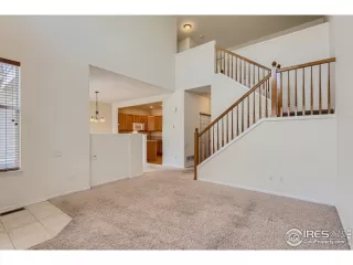 Photo #3: 963589 Listing