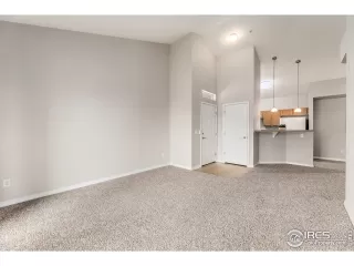 Photo #3: 963649 Listing