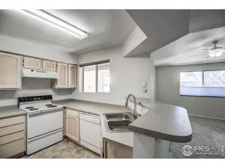 Photo #6: 963675 Listing