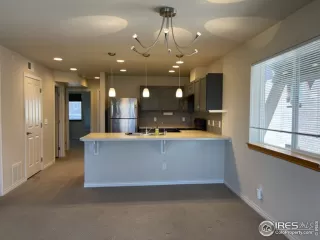Photo #3: 963692 Listing