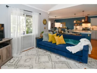 Photo #4: 963725 Listing