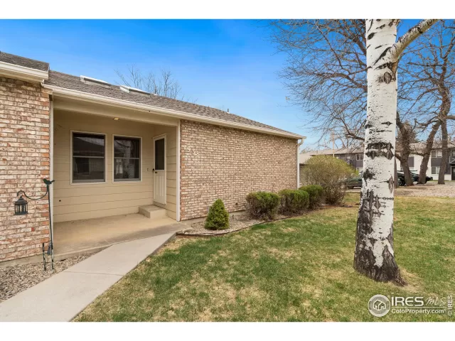 MLS: 963740 Condo For Sale