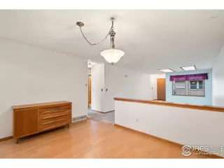 Photo #6: 963740 Listing