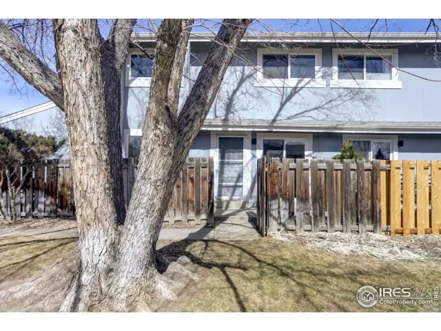 MLS: 963745 Condo For Sale